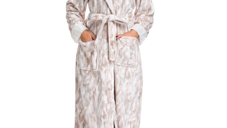 RONGTAI Womens Long Robes Plush Fleece Nightgown Thick Hooded Bathrobe With Pockets Fluffy Sleepwear For Men