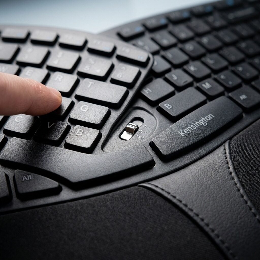 K75401US Kensington Pro Fit Ergo Wireless Keyboard Blk